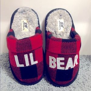 Lil Bear children house slipper size 13- 1. Brand new W/O tags great for Winter